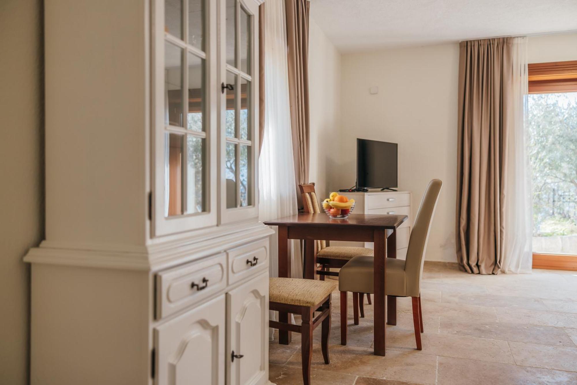 Apartments Pietra Mare Петровац Номер фото